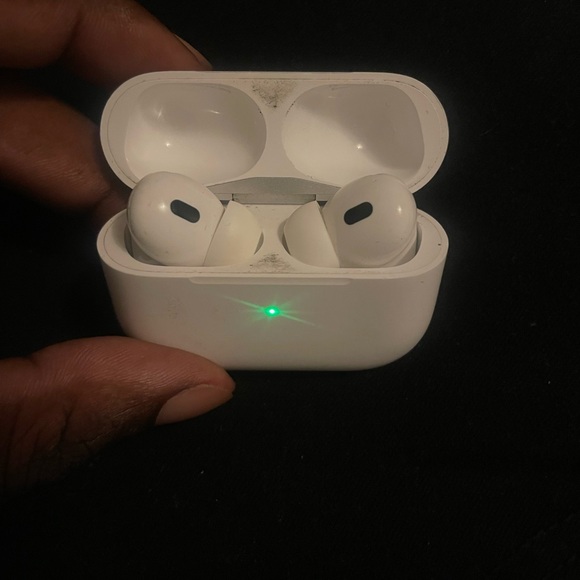 Apple AirPods